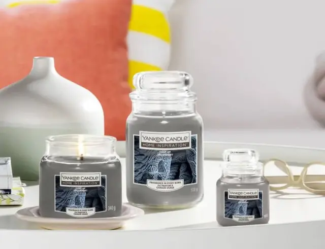 Αρωματικό Κερί Yankee Candle με διάρκεια καύσης έως 125 ώρες και άρωμα Cosy Up 1559249E 2