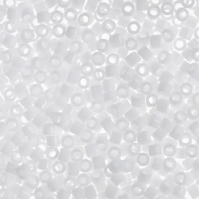 Χάντρα Miyuki Delica 10/0 - DBM0200 - Opaque White ~7gr