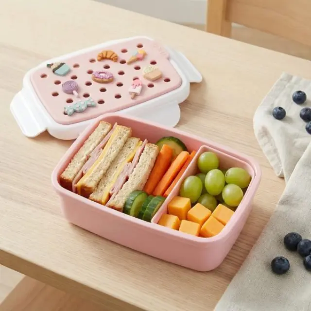 Melii Bento Φαγητοδοχείο Με Charms 0.88Lt Ροζ MEL27620 2