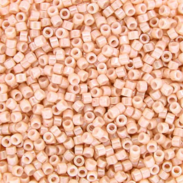 Χάντρα Miyuki Delica 11/0 - DB1533 - Opaque Luster Creamy Nectarine ~7gr
