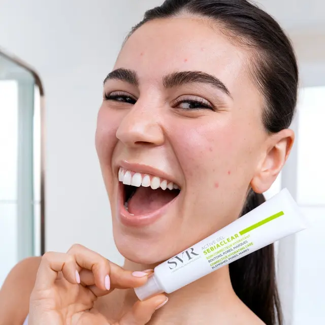 SVR Sebiaclear Active Gel Ενυδατική Διορθωτική Φροντίδα για Επιδερμίδα με Τάση Ακμής 40ml 2