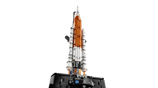 LEGO® Technic NASA Artemis Space Launch System Rocket για 9+ Ετών 632τμχ - 42221 3