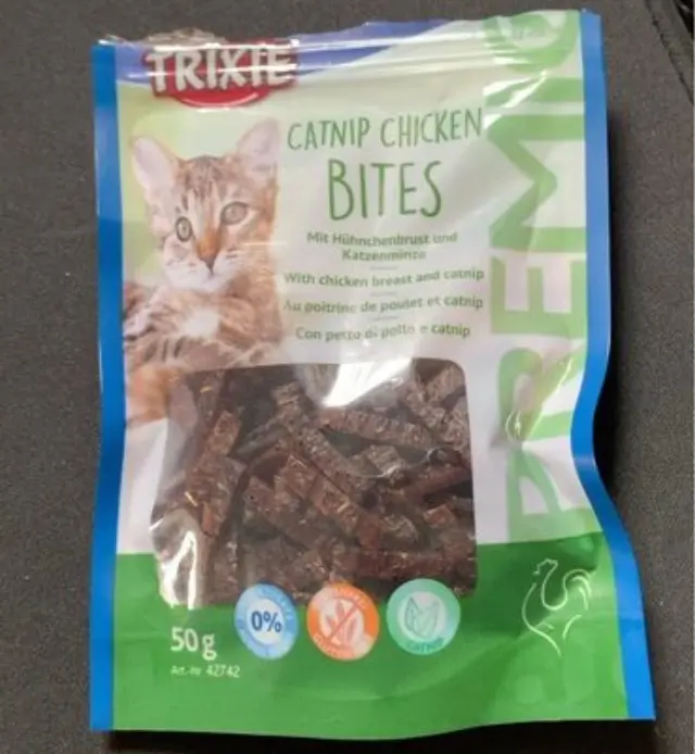 Trixie Λιχουδιά Chicken Bites με Catnip 50gr