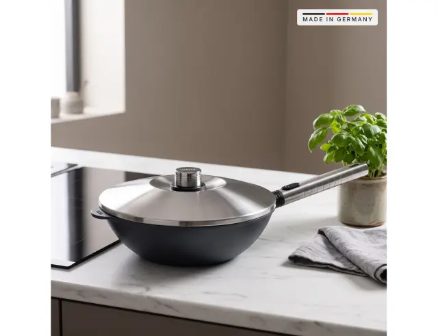 Τηγάνι Wok Woll Diamond XR Logic Pro με αντικολλητική επίστρωση, αποσπώμενη λαβή και διάμετρο 28cm11028PLCIL