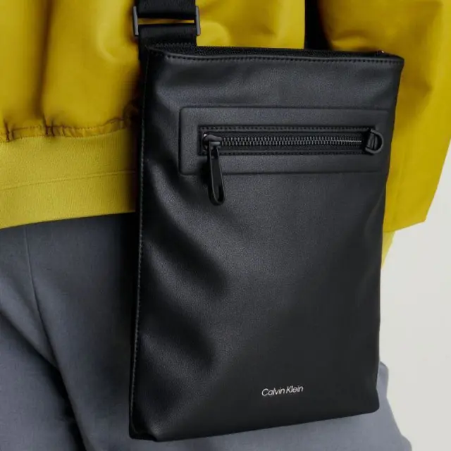 Calvin Klein - Flatpack Ανδρική Τσάντα Ώμου / Χιαστί K50K511371-BEH Μαύρο 3