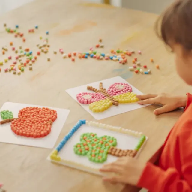 PlayMais Mosaic Σφουγγαράκια από Καλαμπόκι & 6τεμ. Κενές Κάρτες Για Αυτοσχεδιασμό (3+ ετών) 160972 2