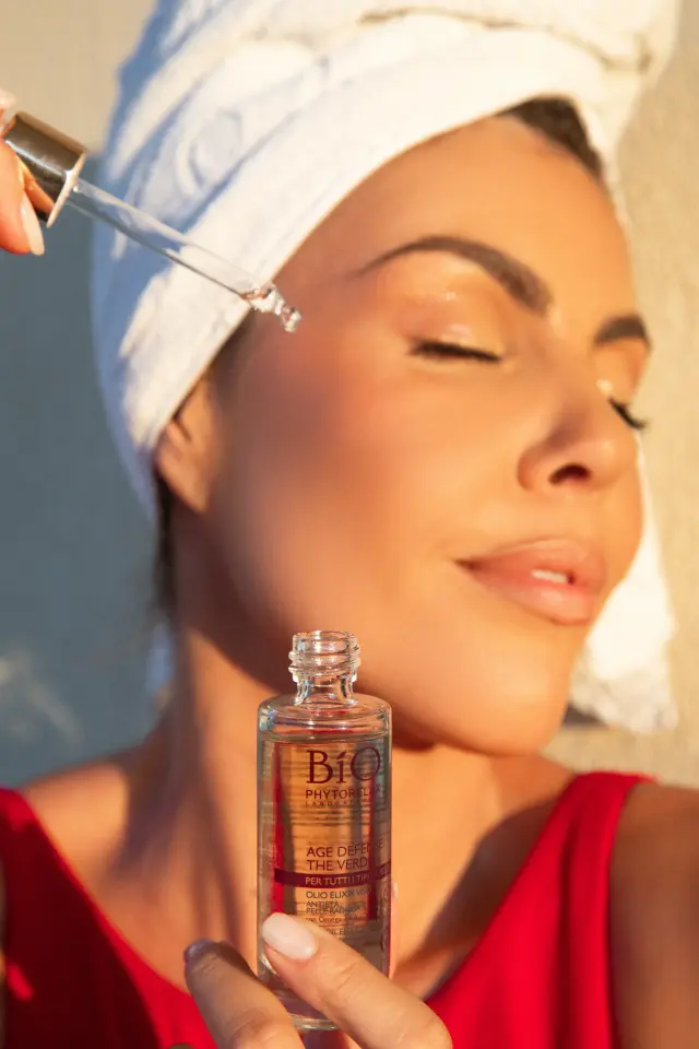 Phytorelax Age Defense The Green Oil Elixir Face Anti-Age Skin Radiant Έλαιο Αντιγήρανσης & Λάμψης με Πράσινο Τσάι 30ml 2