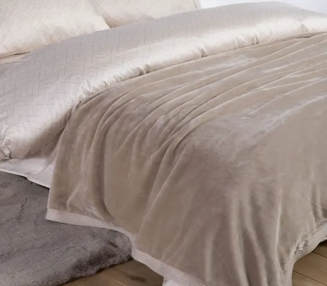 ΚΟΥΒΕΡΤΑ ΥΠΕΡΔΙΠΛΗ VELOSSO 24 230X240 BEIGE NEF NEF
