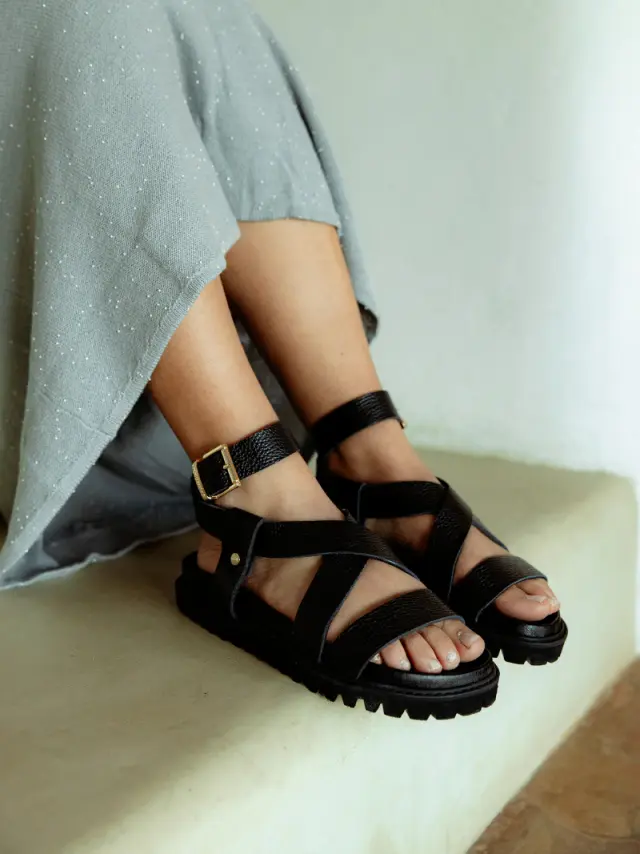 Genuins Πέδιλα Γυναικείο δέρμα Μαύρο GEN/ZAHA G106322 DARK 2