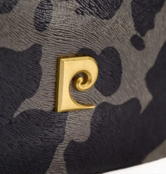 Γυναικεία τσάντα χειρός Pierre Cardin,, γκρι, με animal print,gfb04 53007 3