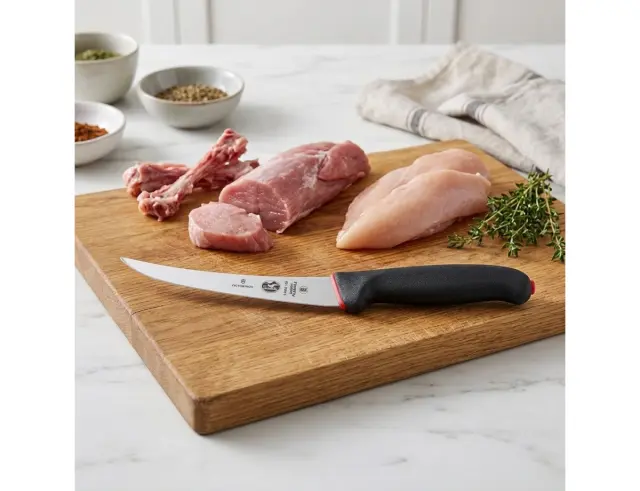 Μαχαίρι Ξεκοκαλίσματος Victorinox Fibrox Dual Grip με μήκος λεπίδας 15cm - Black5.6663.15D