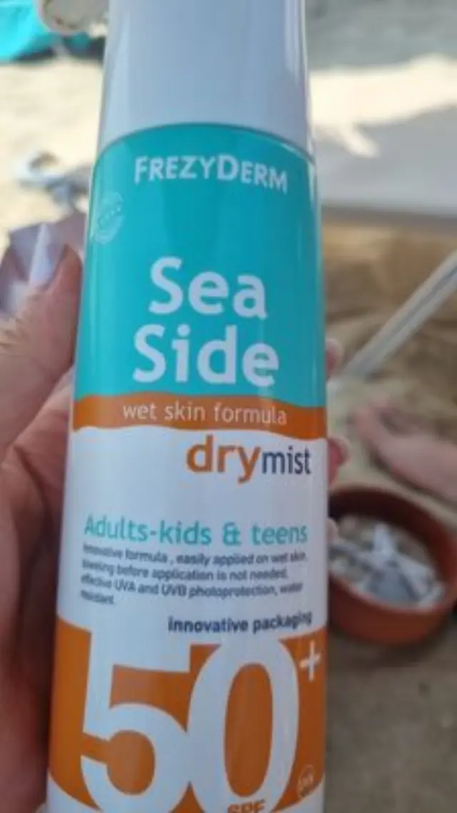 Frezyderm Sea Side Dry Mist SPF50+ Αντηλιακό Mist Προσώπου και Σώματος για όλη την Οικογένεια, 300ml