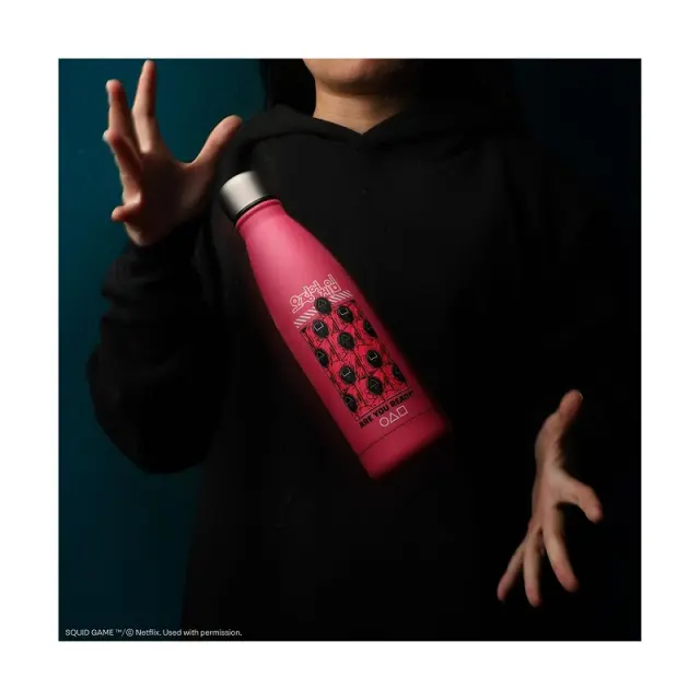 Cinereplicas TV Series: Netflix Squid Game Guards Water Bottle 2