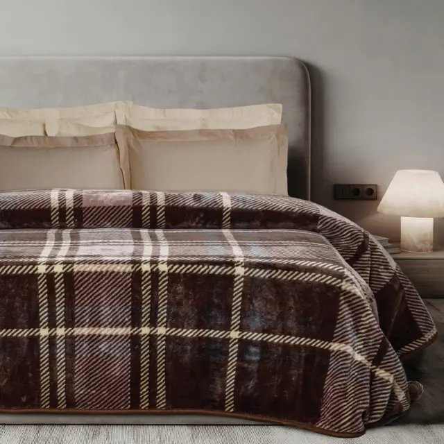 Κουβέρτα Βελουτέ Υπέρδιπλη Das Home 1384 Brown 220x240