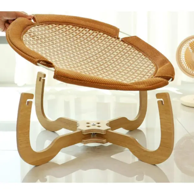 Υπερυψωμένο Μίνιμαλ Κρεβατάκι Από Rattan 46x46x17.5cm 2