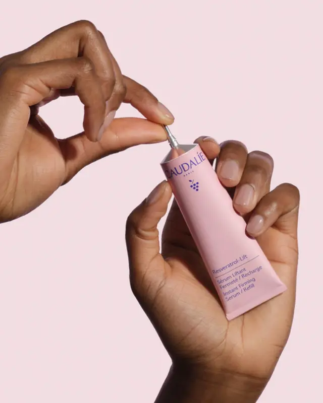 CAUDALIE Resveratrol-Lift Instant Firming Serum Refill Ανταλλακτικό, Αντιγηραντικό Serum Προσώπου με Ρετινόλη & Υαλουρονικό Οξύ για Lifting 30m 3