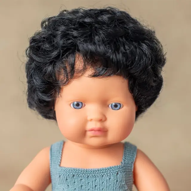MINILAND DOLLS MINILAND ΚΟΥΚΛΑ ΚΑΥΚΑΣΙΟΣ 38 CM ΜΕ ΡΟΥΧΑΛΑΚΙΑ 3