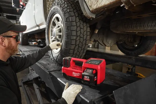 Milwaukee 4933478706 - Αεροσυμπιεστής Μπαταρίας M18 BI-0 MW (Χωρίς Μπαταρία και Φορτιστή) 2