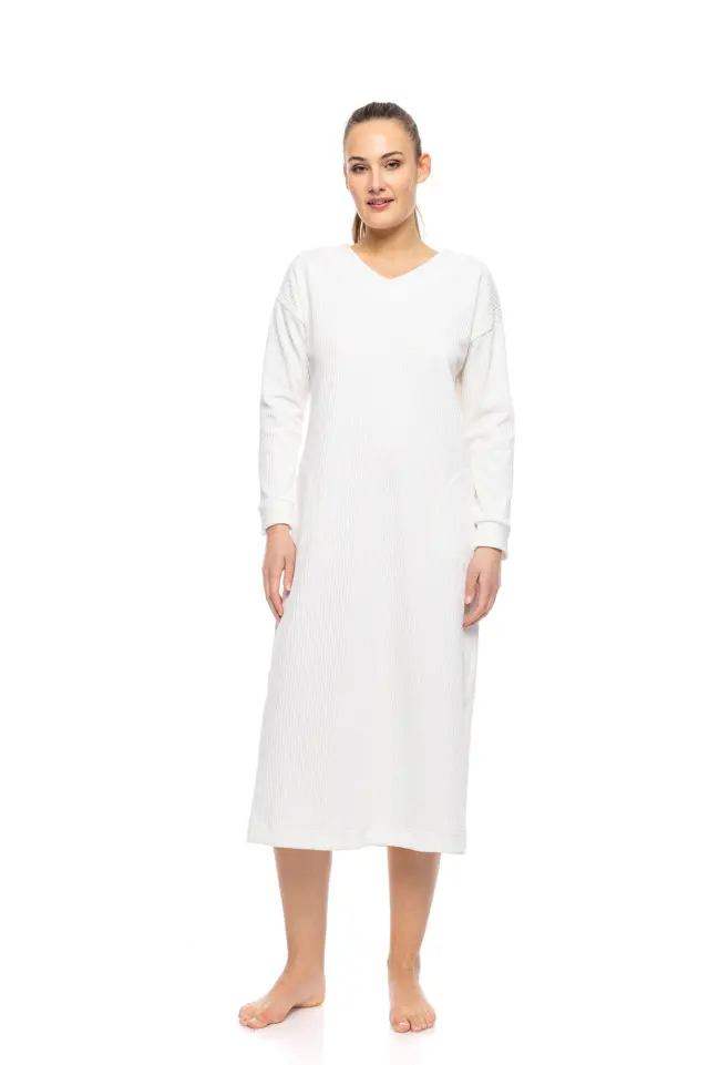 W1691 - White - NIGHTGOWN LONG VELVET STRIPE