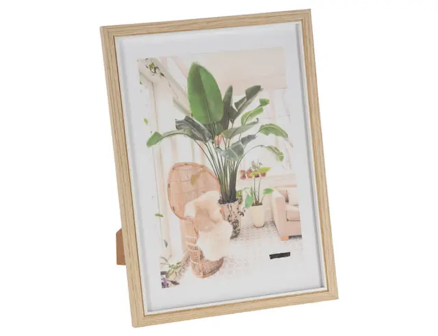 Κορνίζα με βάση, διαστάσεις 24x32cm και διαστάσεις φωτογραφίας 24x30cm C37890690