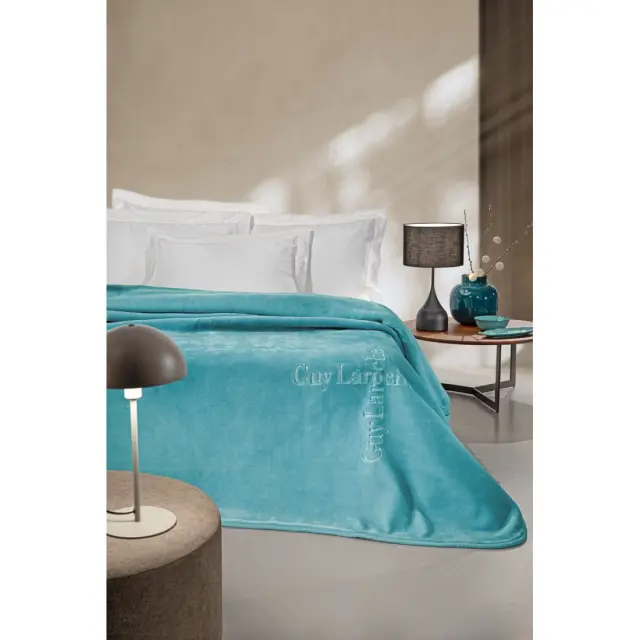Κουβέρτα Βελουτέ Μονή Guy Laroche Logo Petrol 160x220