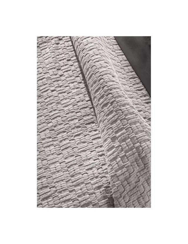 Κουβέρτα Υπέρδιπλη Guy Laroche Nikki Platinum 240x260 3