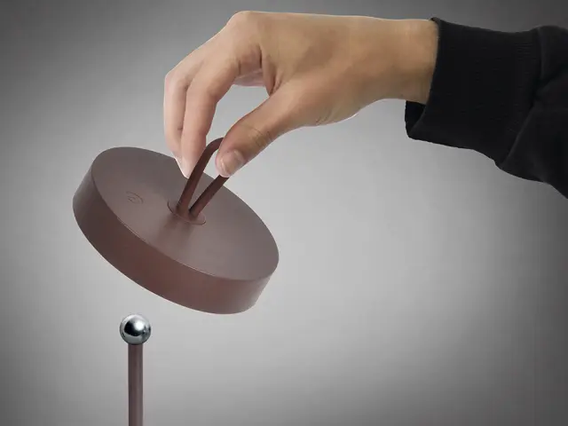 GONG LED φωτιστικό επιτραπέζιο Corten 3