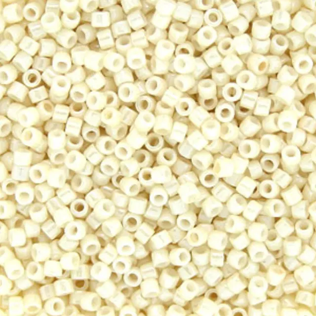 Χάντρα Miyuki Delica 11/0 - DB0203 - Ceylon Light Yellow ~7gr