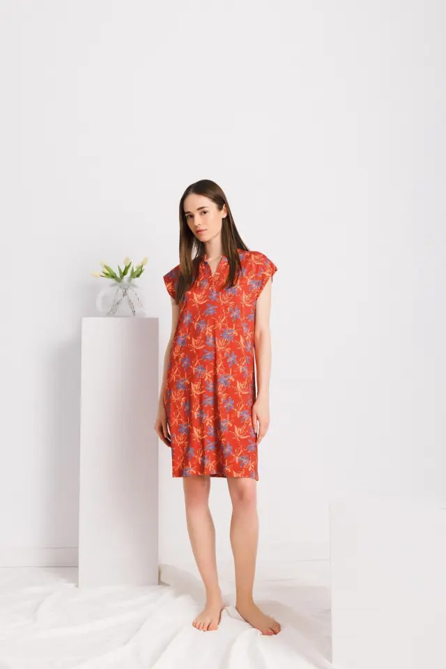 S1405 - Type - NIGHTGOWN BLOOMING FLOWER