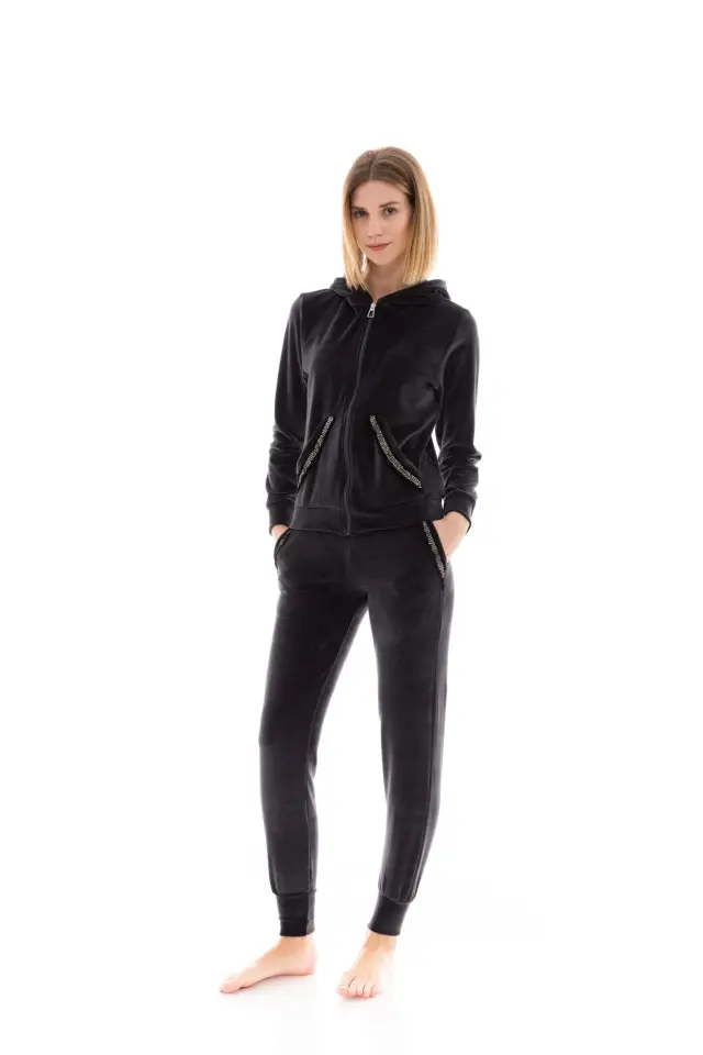 W1468 - Black - TRUCKSUIT VELVET HOOD DETAIL - S 3
