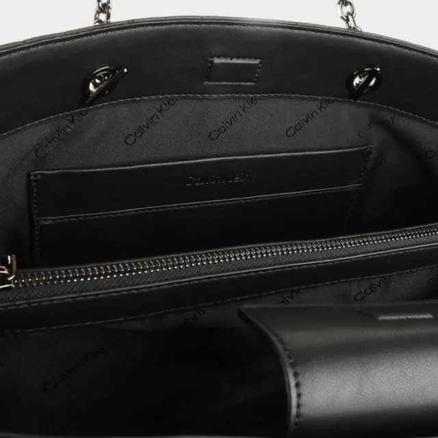 Τσάντα Calvin Klein K60K609880 Μαύρο - UNI 3