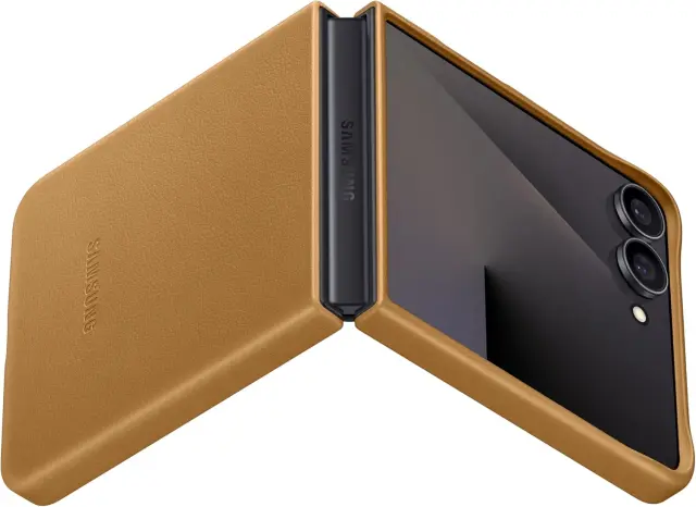 Samsung Kindsuit Case EF-VF766 for Galaxy Z Flip7, Smartphone Cover, Protective Case, Leather Look, Scratch-Resistant, Camel 3