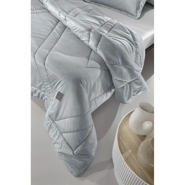 Πάπλωμα Υπέρδιπλο Guy Laroche Refine Silver 220x240 3