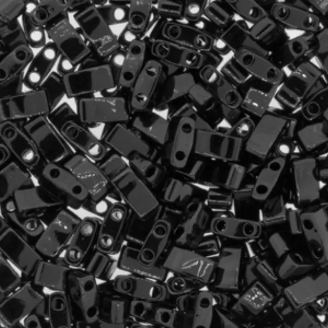 Χάντρα Miyuki Half Tila No401 Black ~7gr