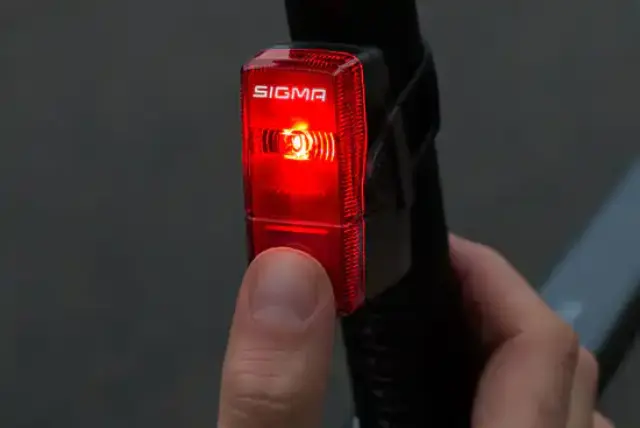ΦΑΝΑΡΙ SIGMA CUBIC FLASH ΟΠΙΣΘΙΟ 2