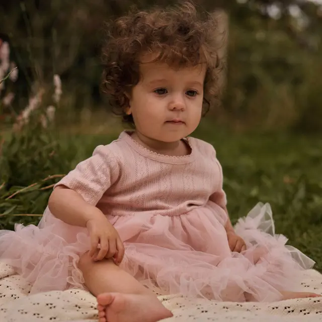 Φόρεμα Lil'Atelier με φορμάκι εσωτερικά 2