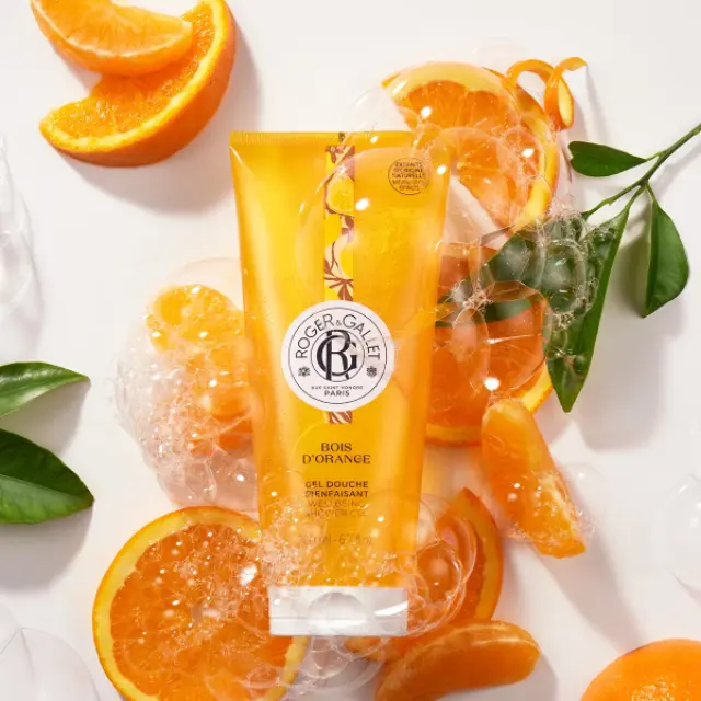 Roger & Gallet Bois d'Orange Gel Douche Bienfaisant Αναζωογονητικό Αφρόλουτρο με Άρωμα Πικρής Πορτοκαλιάς, 200ml 2
