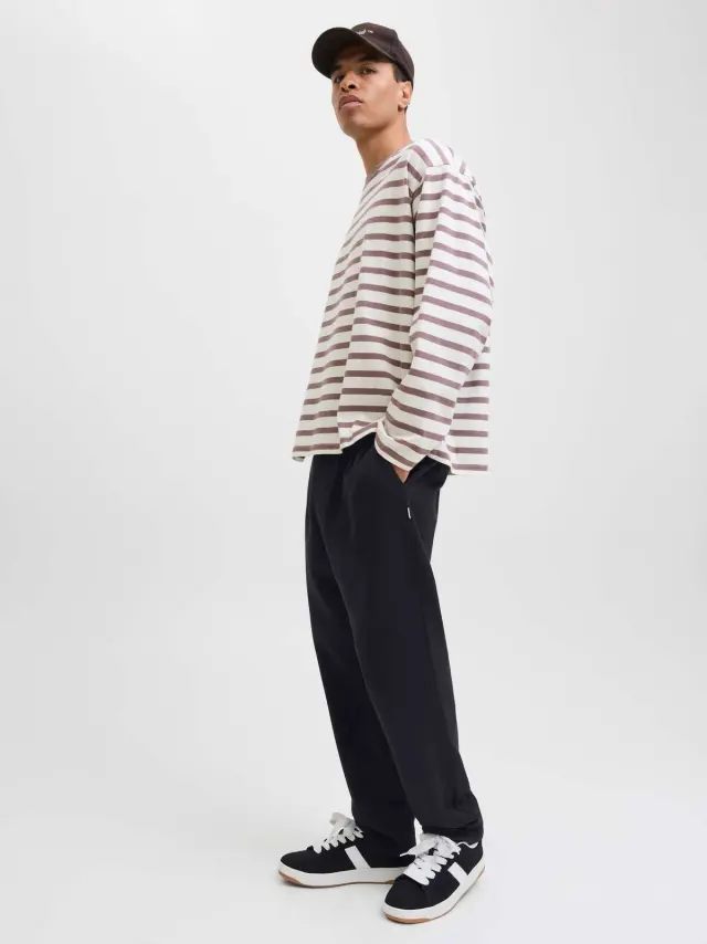 JPSTKANE BRADLEY UNCUFFED SWT PANTS NOOS Black 2