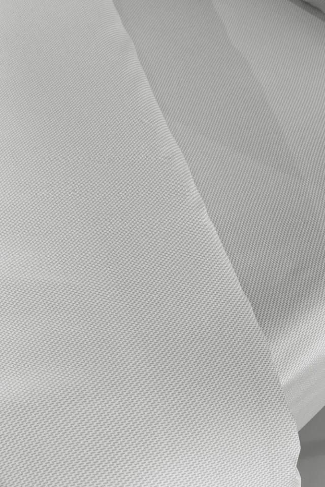ΣΕΝΤΟΝΙ ΒΑΜΒΑΚΟΣΑΤΕΝ ΥΠΕΡΔΙΠΛΟ MINIMAL SILVER 240X270 GUY LAROCHE 3