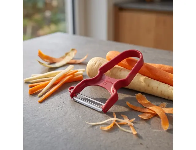 Κόφτης ζουλιέν Victorinox Rapid με οδοντωτή λεπίδα - Red6.0934.1