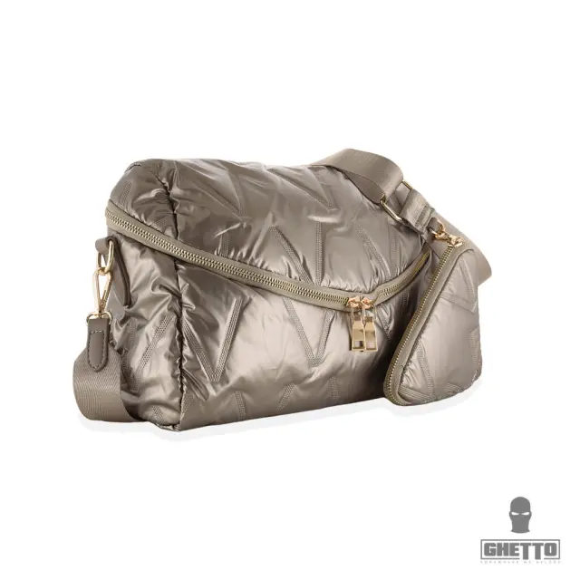 Ghetto Quilted Travel Shoulder Bag | Lightweight Gym + Weekend Bag 3