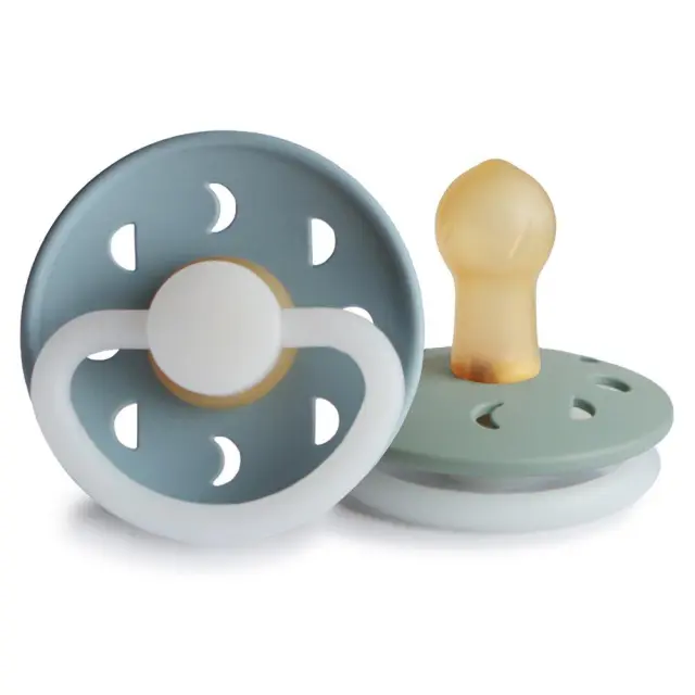 Σετ 2 Πιπίλες Latex Νυκτός FRIGG Moon Phase Stone Blue/Sage 0-6 Μηνών Baby Oliver