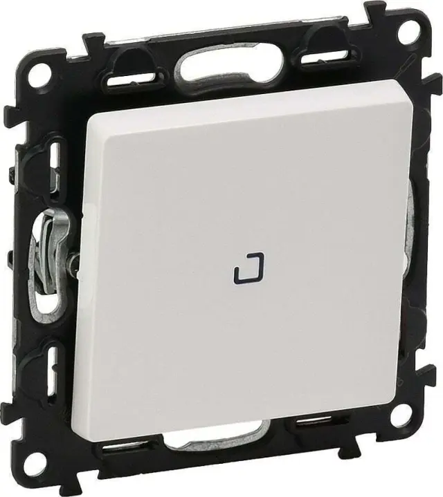 Illuminated one-way switch Valena Life - 10 AX - 250 V~ -with cover plate -white