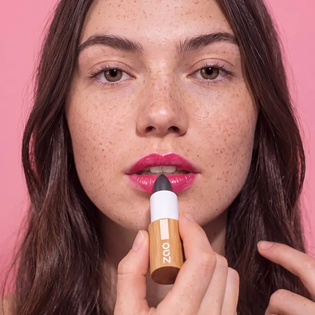 Zao Organic Color Twist Lip Balm Stick – Βιολογικό Lip Balm Stick με χρώμα που προσαρμόζεται στο pH των χειλιών 3