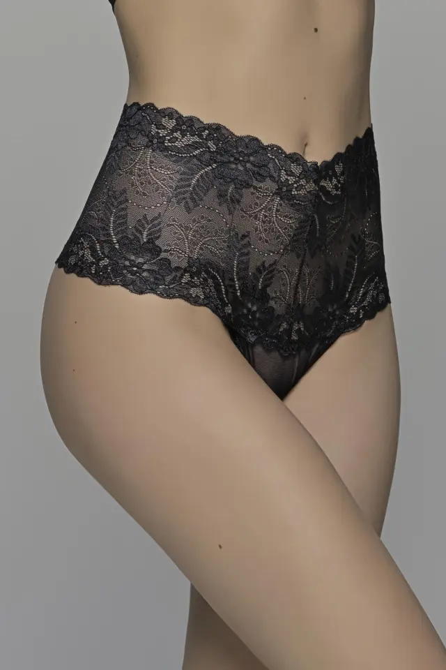 Γυναίκειο μαύρο σλιπ στρινγκ plus size 3