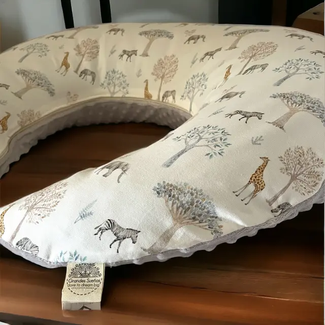 Grandes Suenos Θήκη για Μαξιλάρι Θηλασμού - Jungle Animals 180cm