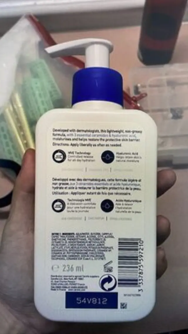 CeraVe Moisturizing Lotion Ενυδατικό Γαλάκτωμα Προσώπου και Σώματος Κατάλληλο Ξηρό εως Πολύ Ξηρό Δέρμα, 236ml 2