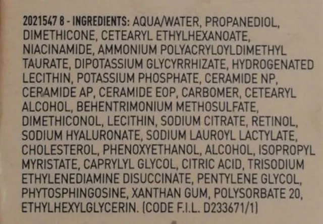CeraVe Resurfacing Retinol Αντιγηραντικό Serum Προσώπου με Ρετινόλη & Νιασιναμίδη για Λεύκανση & Ακμή 30ml 2