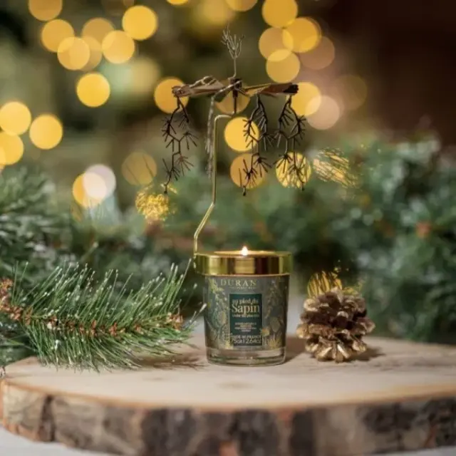 Durance candle Under the Pine Tree -Noel 2024 Carrousel-Αρωματικό κερί κάτω από το δέντρο 75 gr 3