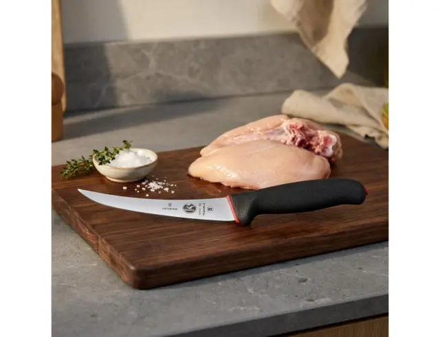 Μαχαίρι Ξεκοκαλίσματος Victorinox Fibrox Dual Grip με μήκος λεπίδας 15cm - Black5.6613.15D